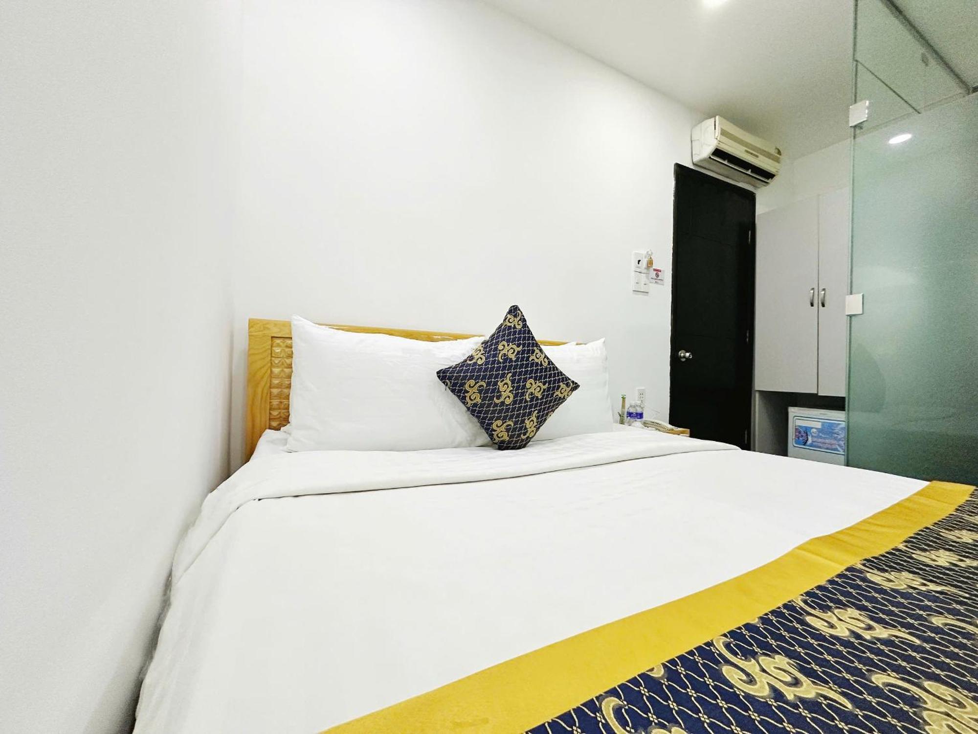 K&T Hotel - San Bay Tan Son Nhat Хошимин Экстерьер фото