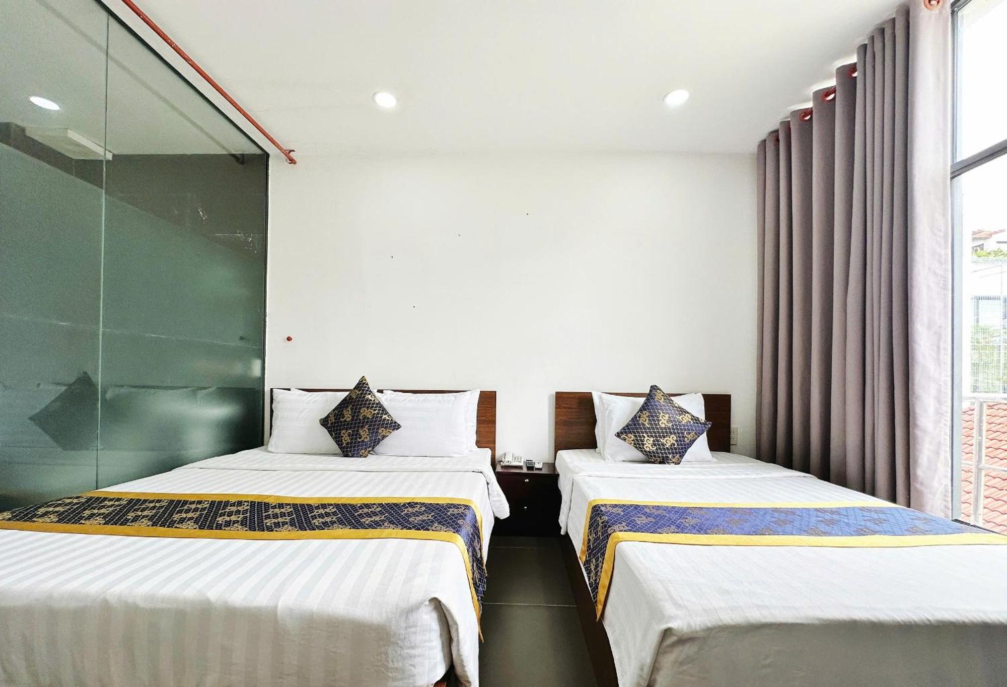 K&T Hotel - San Bay Tan Son Nhat Хошимин Экстерьер фото